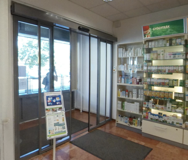 immanuel-gyogyszertar6
